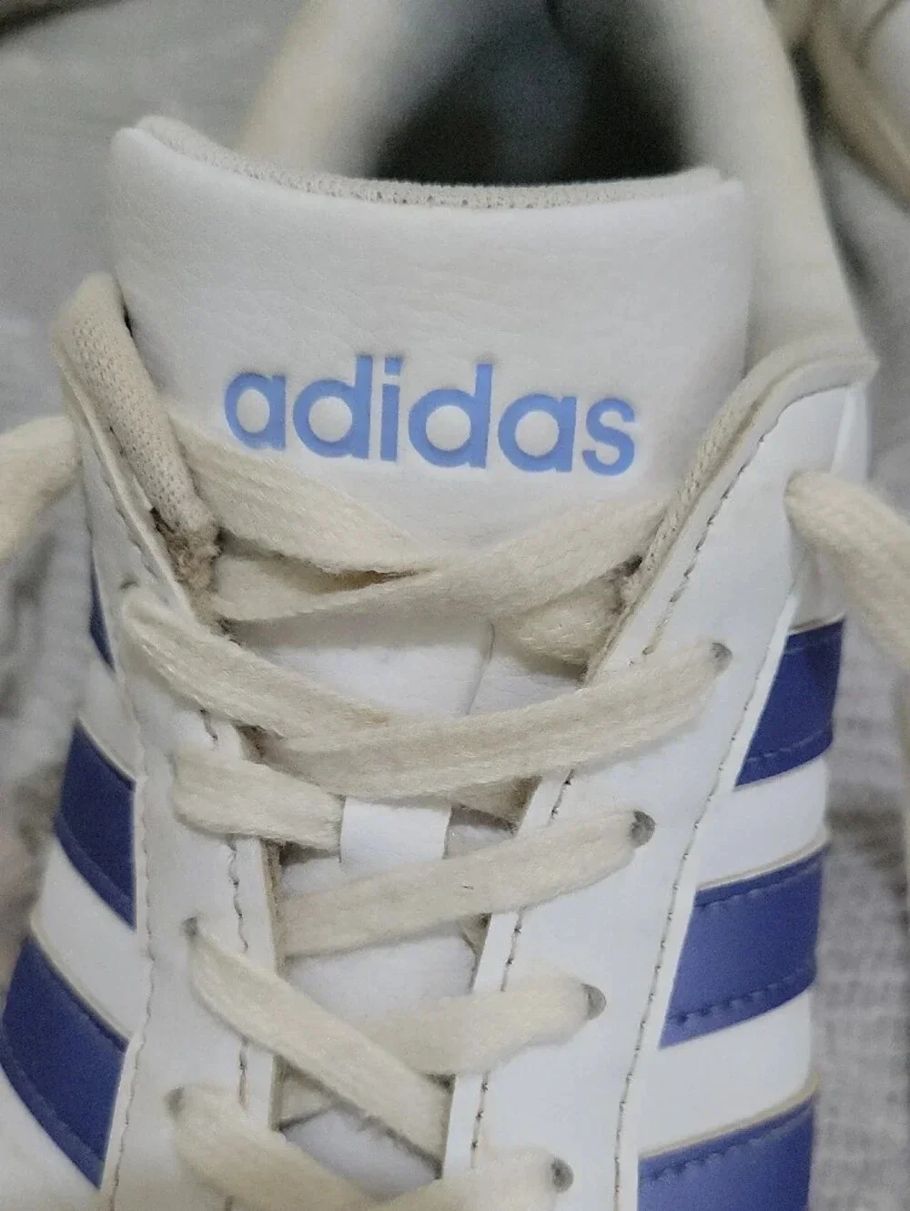 Adidas Grand Court 2.0 Sneakers -White/Blue Spark Metallic- Women's 8.5
